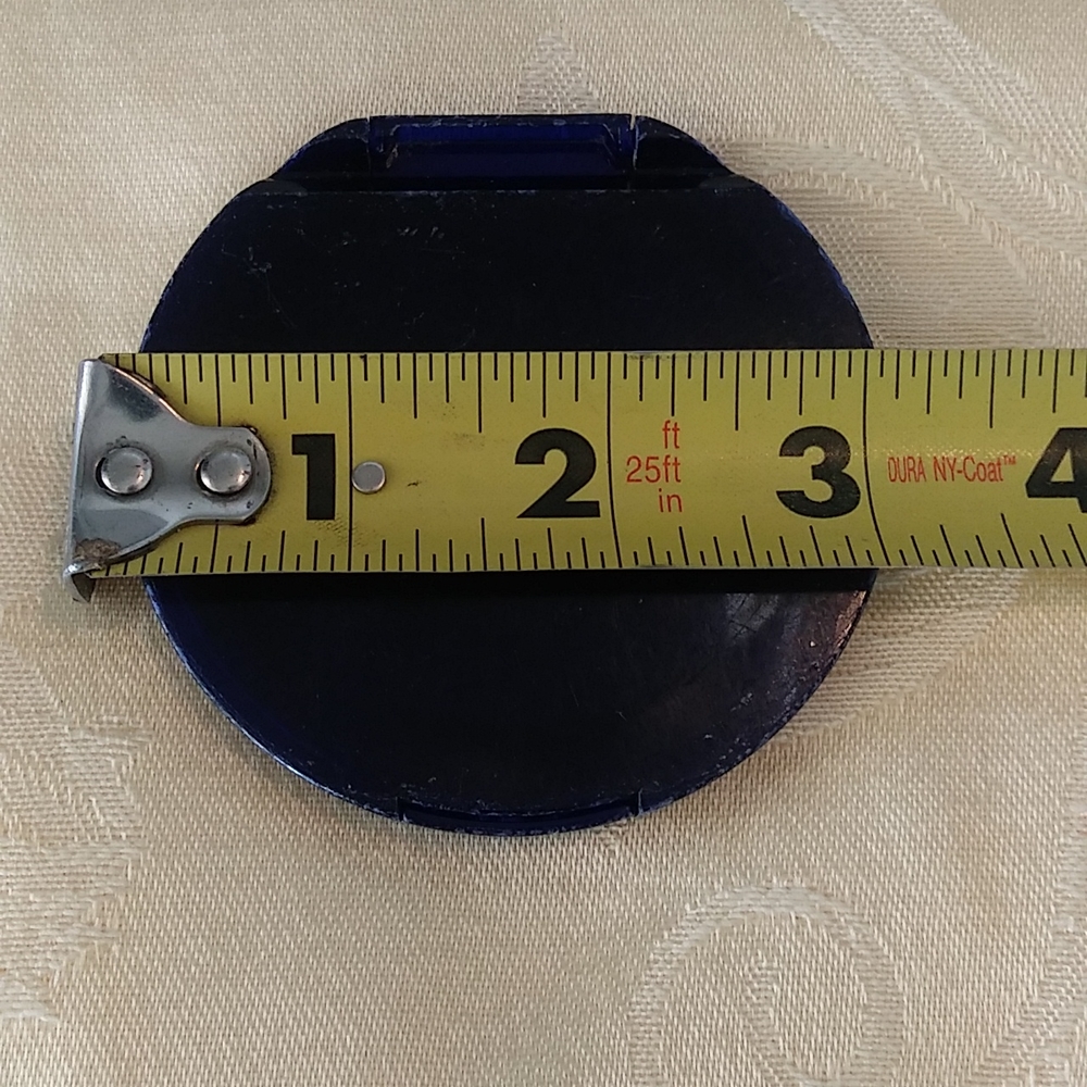 Estee Lauder Compact Mirror - Picture 2 of 3